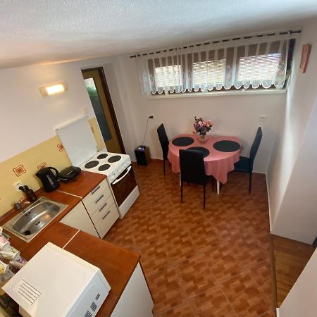 Privat Tilia Apartment Ivachnova Luaran gambar