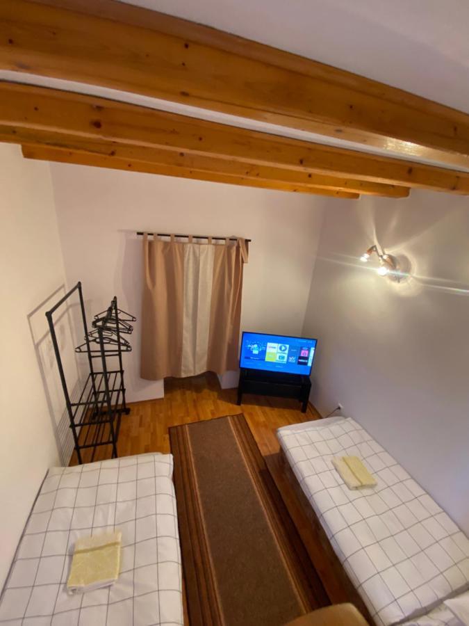 Privat Tilia Apartment Ivachnova Luaran gambar
