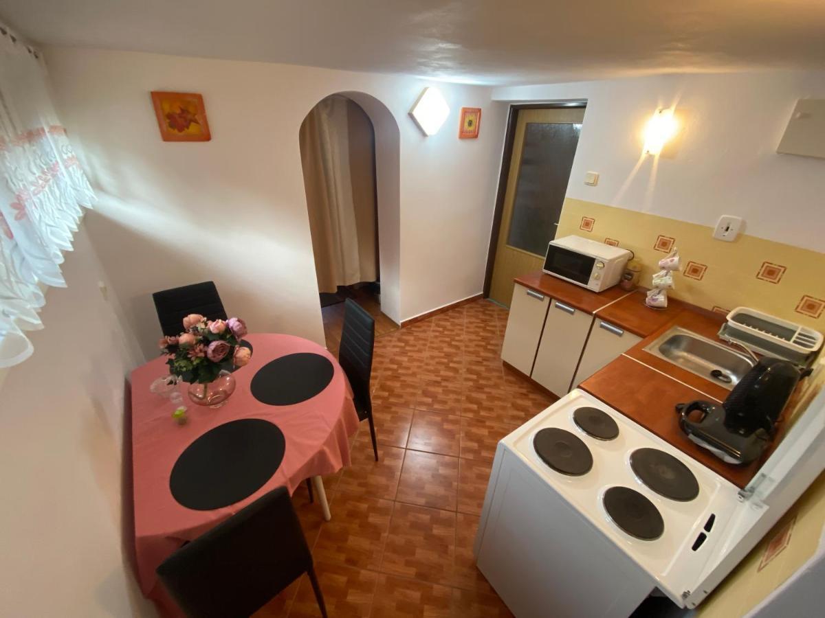 Privat Tilia Apartment Ivachnova Luaran gambar